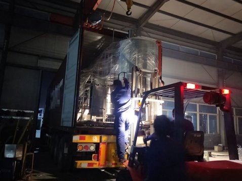 臺灣高雄500L全包啤酒釀造設(shè)備